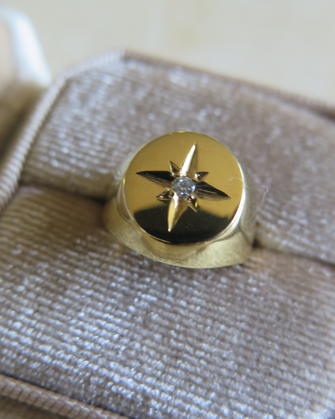 Anillo Sello Estrella